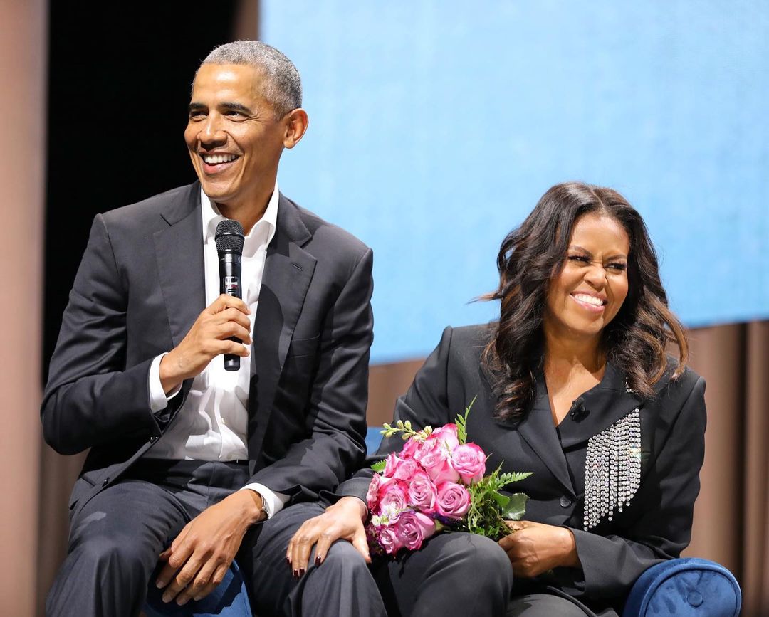Barack Obama și Michelle, suprinși de fotografi mai fericiți ca niciodată