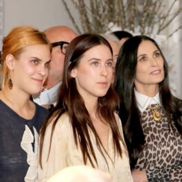 Demi Moore, alături de două dintre fiicele sale la un eveniment monden