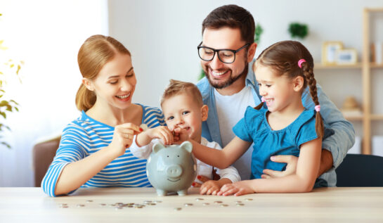 Educația financiară a copilului tău: cele mai importante sfaturi