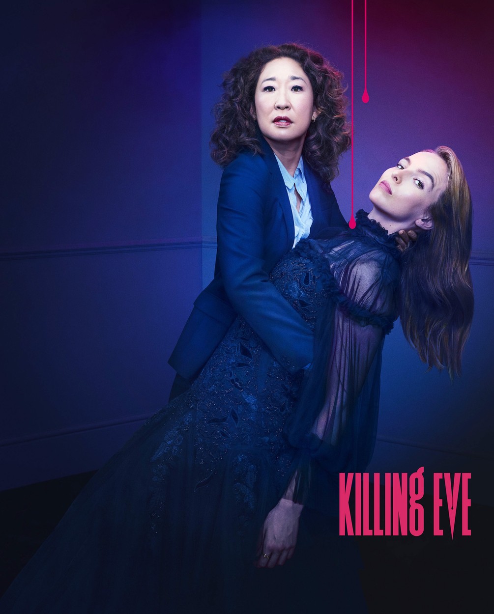 Afișul serialului Killing Eve cu Joie Comer și Sandra Oh