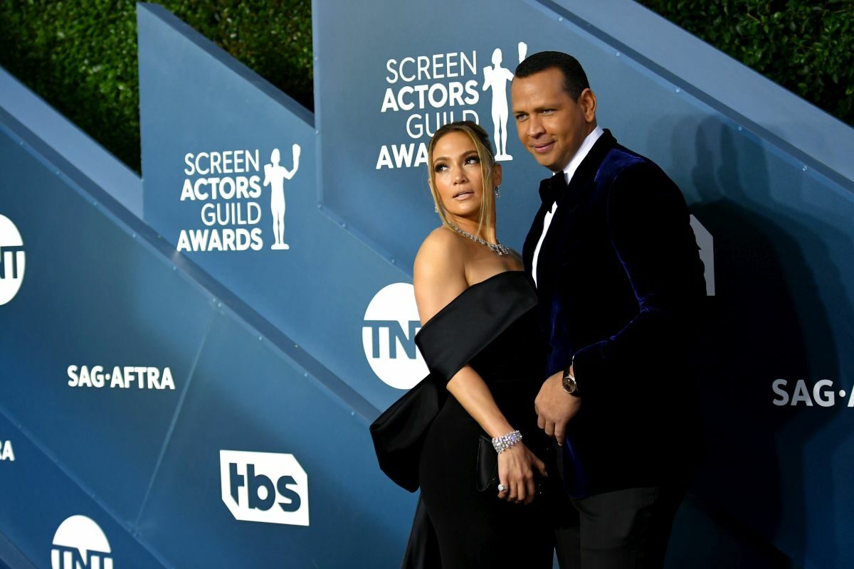 Jennifer Lopez și Alex Rodriguez, îmbrăcați în negru la Actors Guild Awards 2020, s-au despărțit