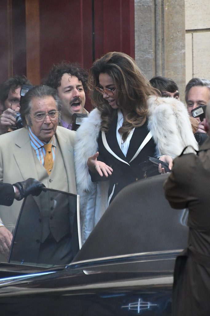 Mădălina Ghenea, alături de Al Pacino, pe platourile de filmare de la House of Gucci