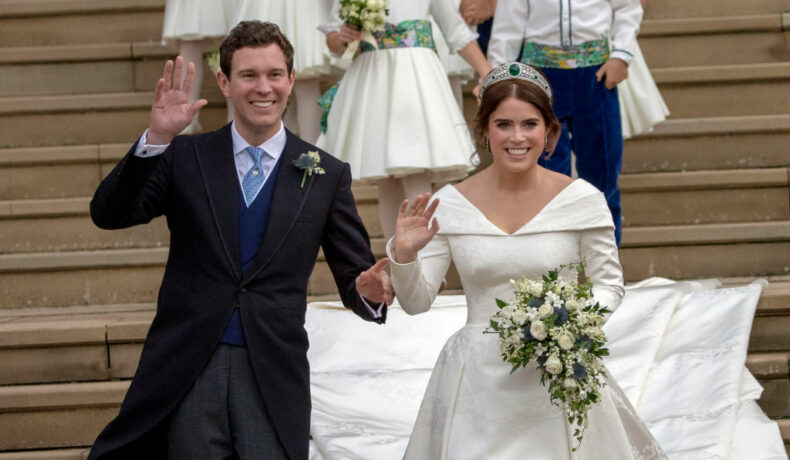 Prințesa Eugenie și soțul ei, Jack Brooksbank, la nunta lor, în 2018