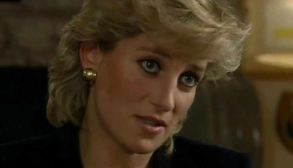 Prințesa Diana în timpul interviului pentru Panorama din 1995