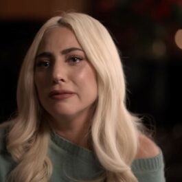 Lady Gaga, cu ochii în lacrimi, în timpul interviului pentru Oprah Winfrey, când vorbește despre abuzul seaxual de la vârsta de 19 ani