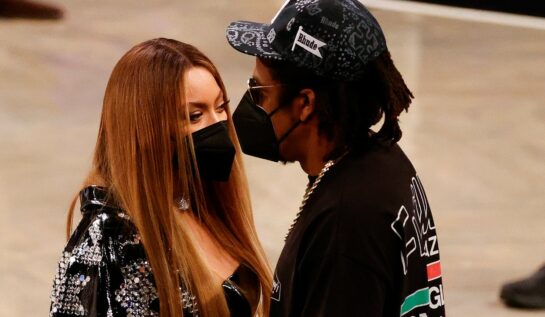 Beyonce a strălucit alături de Jay-Z. Cum s-a îmbrăcat artista pentru un eveniment sportiv