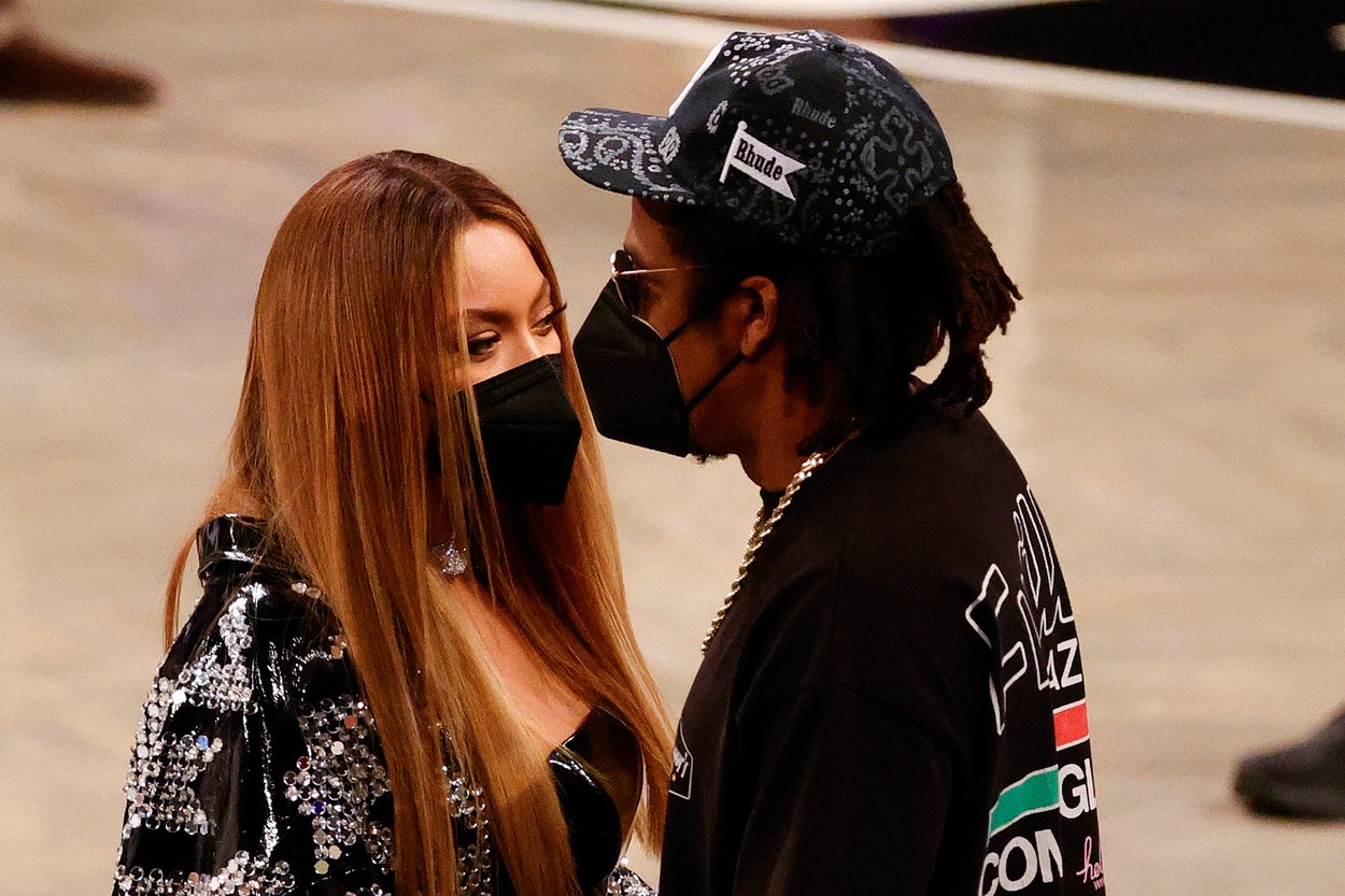 Beyonce și Jay-Z, apropiați, la un eveniment NBA
