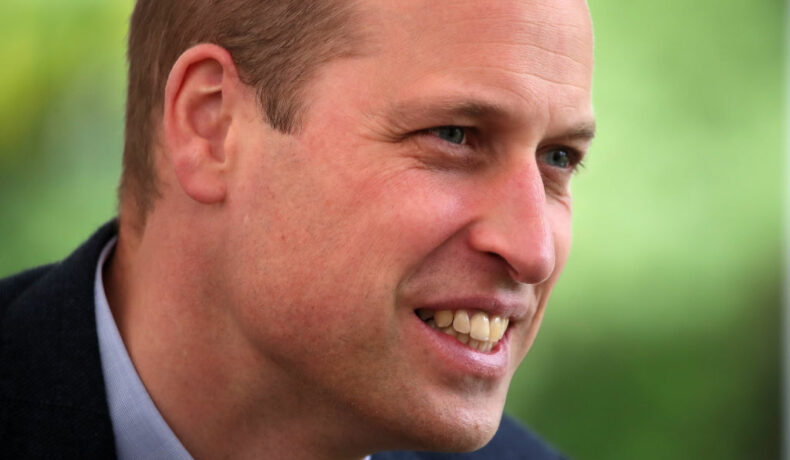 Prințul William, într-o vizită în Scoția, în mai 2021, abordând teme legate de Covid-19