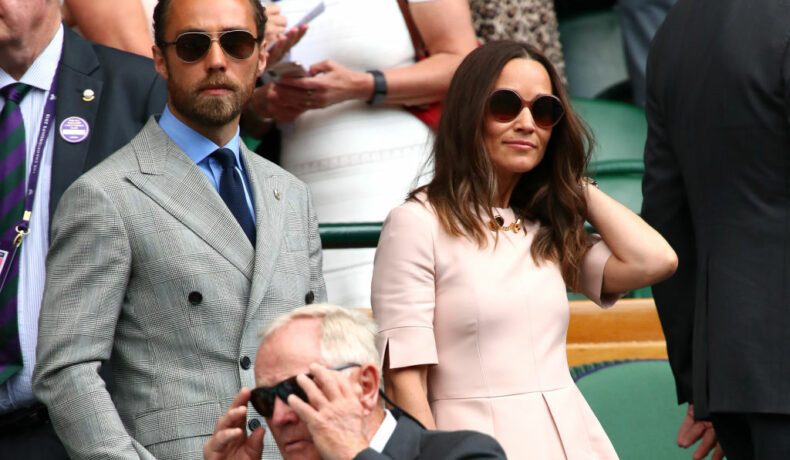 Pippa și James Middleton, la Wimbledon,în 2019, în tribune