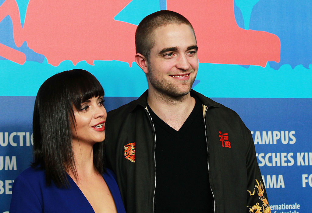 Christina Ricci și Robert Pattinson, la conferința de presă de la Berlinale din 2012 pentru filmul Bel Ami