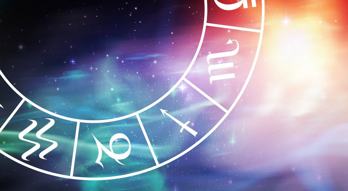 O parte dintre semnele zodiacale, dispuse în formă circulară, pe un fundal multicolor, pentru a ilustra cum influențează zodia schimbările de dispozitie
