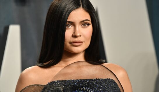Kylie Jenner a purtat un costum transparent. Cum arată vedeta după ce a anunțat că urmează să devină mamă