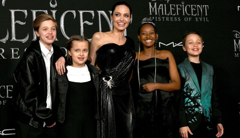 Cum arată Knox Jolie-Pitt la 13 ani. Fiul Angelinei Jolie a fost surprins pe stradă într-o ținută neobișnuită