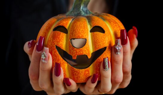 Modele de unghii pentru Halloween. Idei creative pentru manichiura perfectă