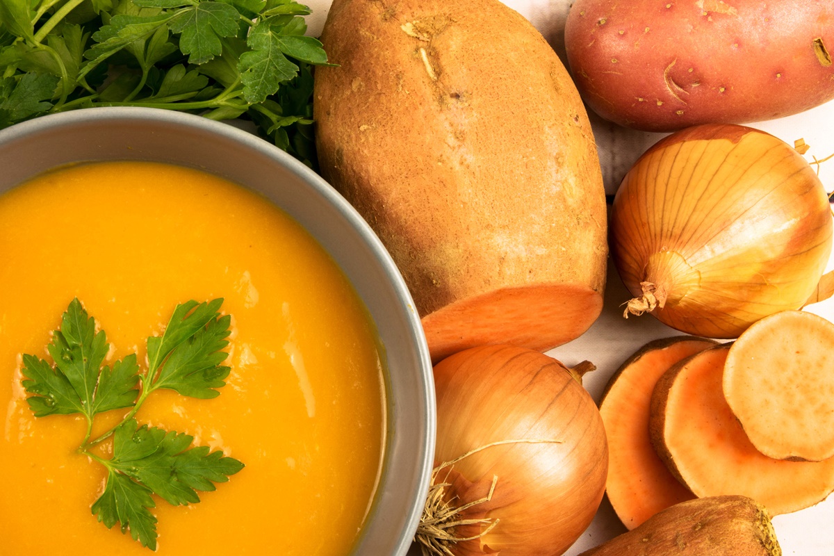 Ingrediente pentru Supă cremă de cartofi dulci, aromată cu ghimbir și usturoi