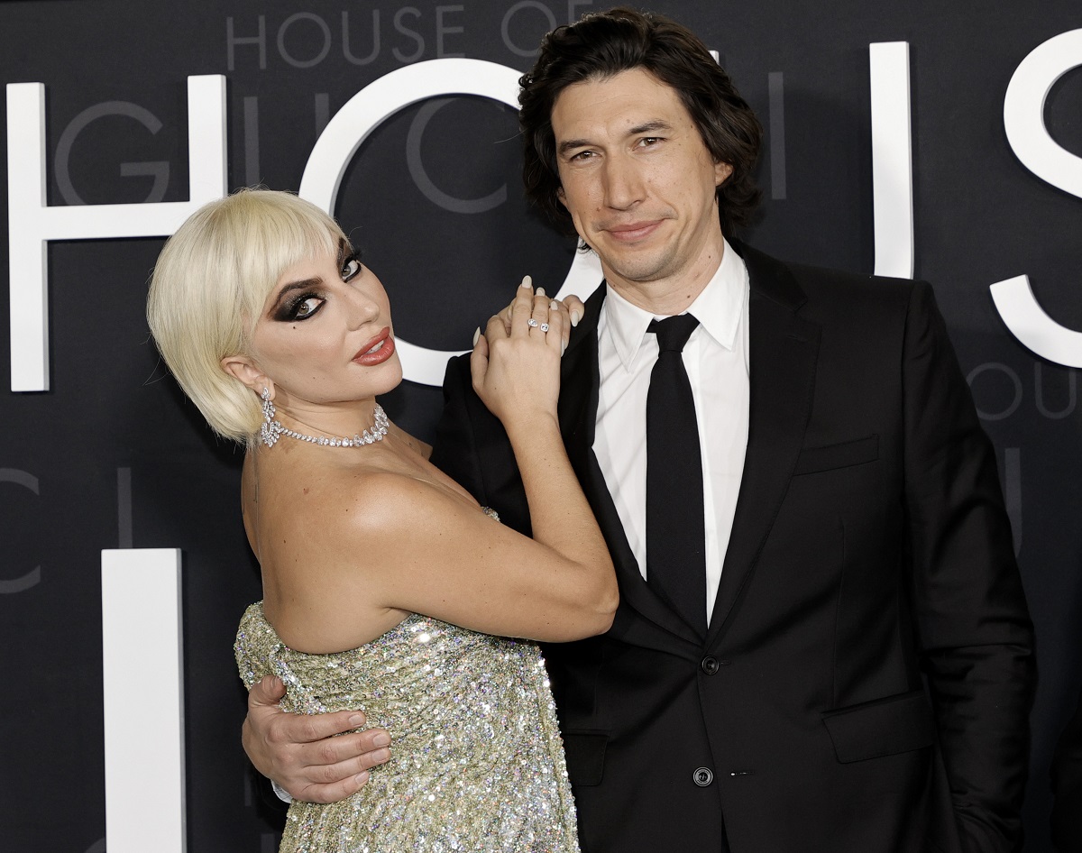 Lady Gaga alături de Adam Driver la premiera House of Gucci din Los Angeles