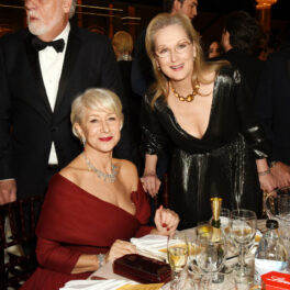 Helen Mirren și Meryl Streep, la Globurile de Aur în 2020, la masă