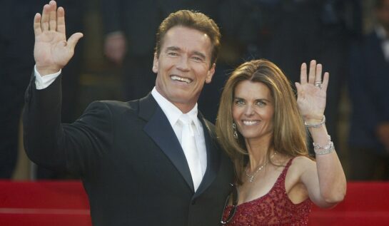 Arnold Schwarzenegger și Maria Shriver pe covorul roșu la Festivalul de Film de la Cannes din anul 2003