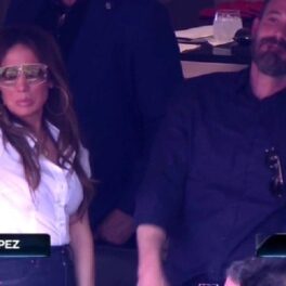 Jennifer Lopez alături de Ben Affleck în timp ce dansează împreună la super Bowl 2022
