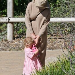 Katy Perry, de mână cu fiica sa, Daisy Dove, la distracție în Santa Barbara