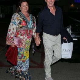 Pierce Brosnan și soția sa, fericiți, în Malibu