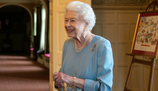 Regina Elisabeta se întoarce la Castelul Windsor după anunțul legat de Ducesa de Cornwall. A apărut și o fotografie „surpriză” de la Sandringham