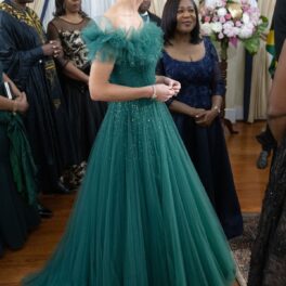 Kate Middleton a purtat o rochie elegantă și verde la dineul din Jamaica