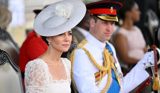 Rochia verde purtată de Kate Middleton a fost un omagiu adus Prințesei Diana. Soția Prințului William are mereu apariții impecabile