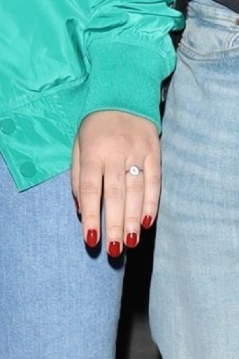 Inelul pe care l-a purtat pe mână iubita lui Casey Affleck