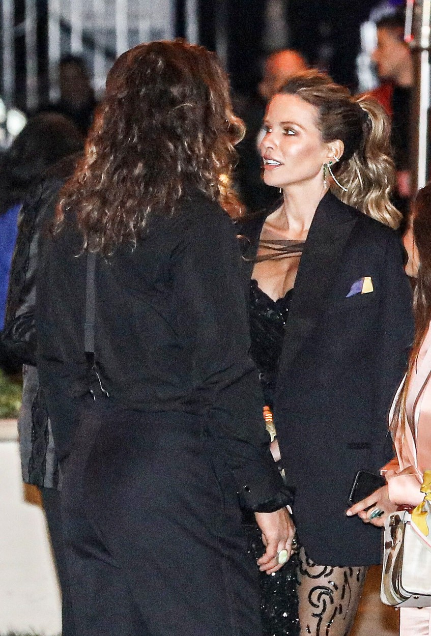 Kate Beckinsale a îmbrăcat sacoul lui Jason Momoa la petrecerea Vanity Fair
