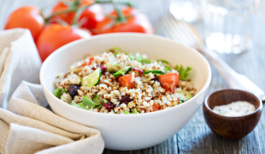 Quinoa e pe lista cu alimente pentru sănătatea bustului