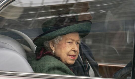 Regina Elisabeta a participat la slujba organizată în memoria Prințului Philip la Westminster Abbey. Au fost invitate peste 1 800 de persoane