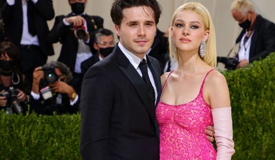 Nicola Peltz a purtat o rochie de mireasă Valentino. Ținuta aleasă pentru nunta sa cu Brooklyn Beckham, considerată „o operă de artă”