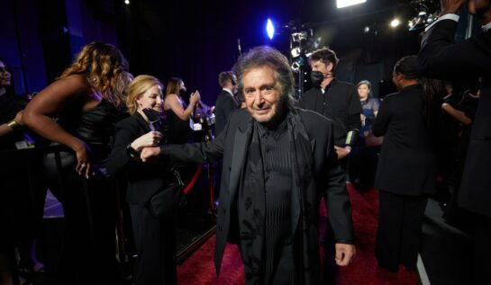 Al Pacino, la gala premiilor oscar 2022, într-un costum negru