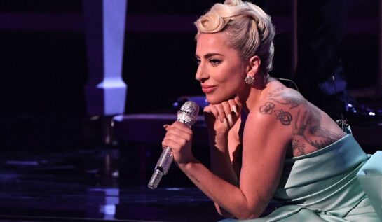 Lady Gaga a plâns după ce i-a adus un omagiu lui Tony Bennet pe scena Premiilor Grammy 2022. Cei doi au o relație specială