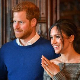Meghan Markle alături de Prințul Harry care au vizitat-o pe REgina Elisabeta la Castelul Windsor
