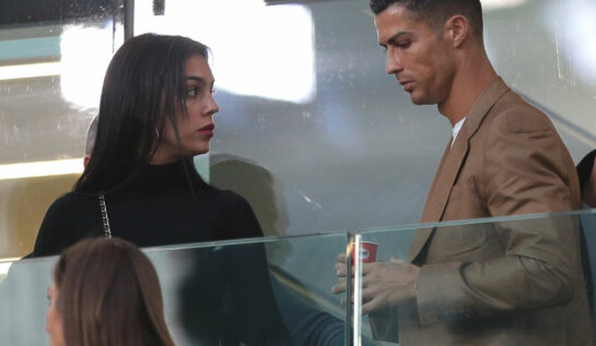 Ronaldo și Georgina, la un meci de fotbal, în tribune
