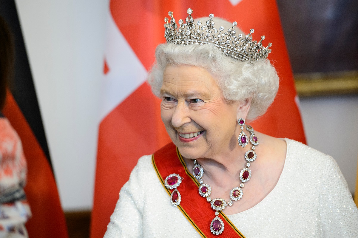 Regina Elisabeta în timpul unei vizite de stat din Belgia în anul 2015