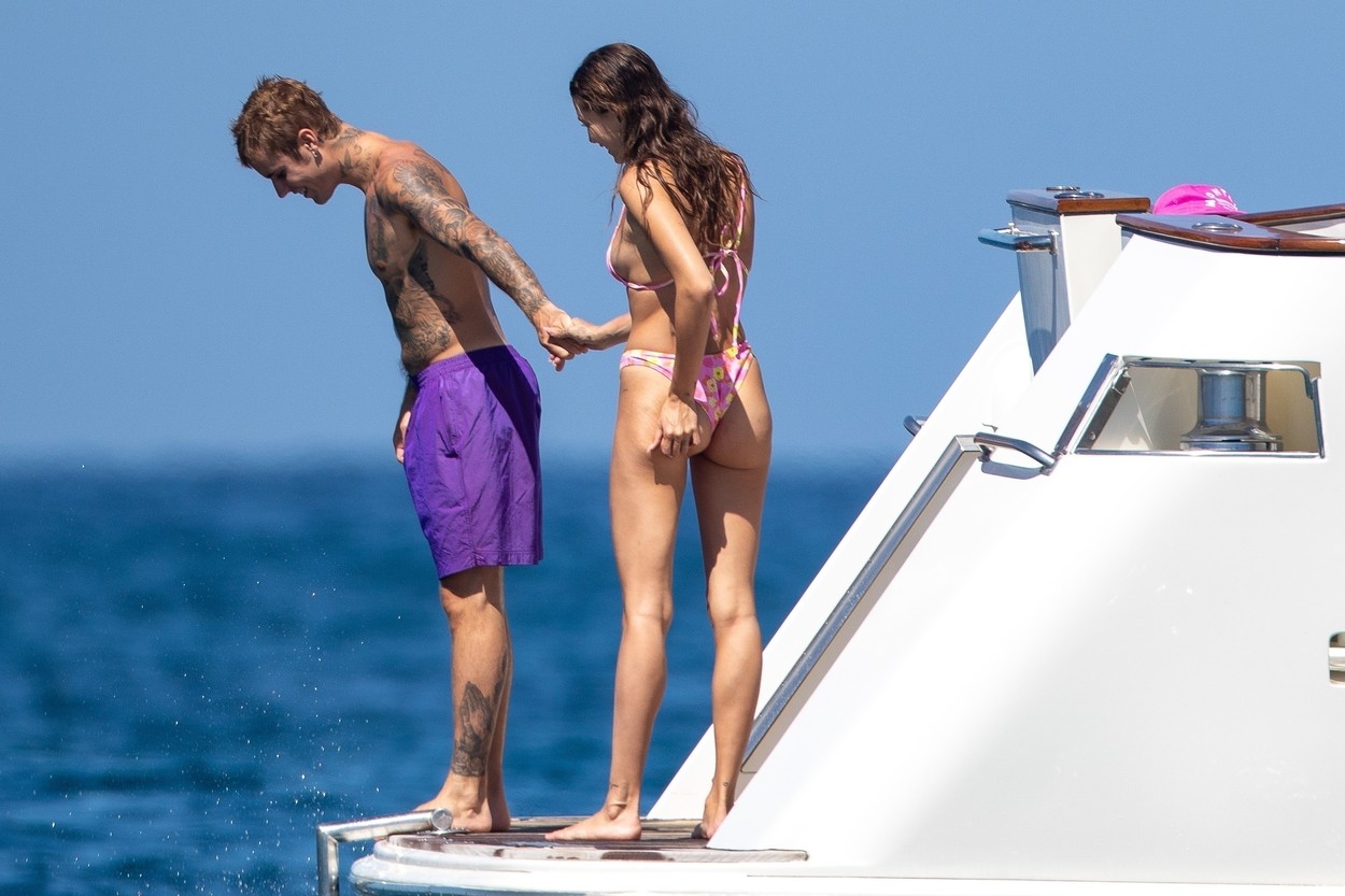 Hailey și Justin Bieber au făcut snorkeling în Mexic