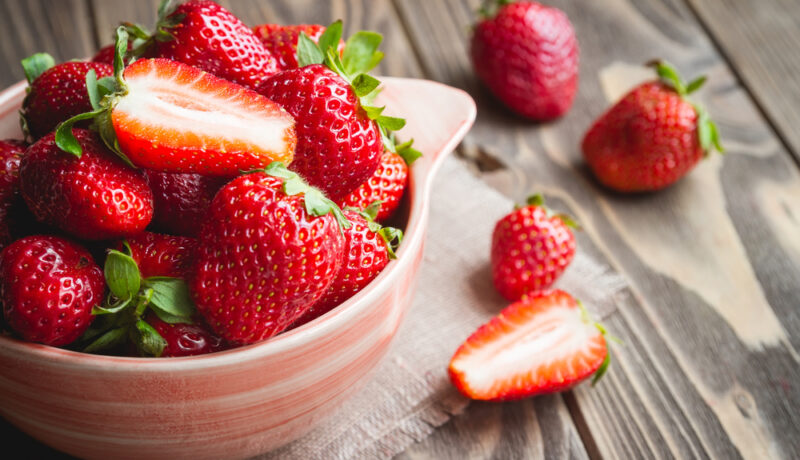 Cum păstrezi căpșunile proaspete timp de 10 zile cu ajutorul unui mod simplu de depozitare a alimentelor