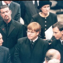 George Michael și Elotn John la înmărmântarea Prințesei Diana