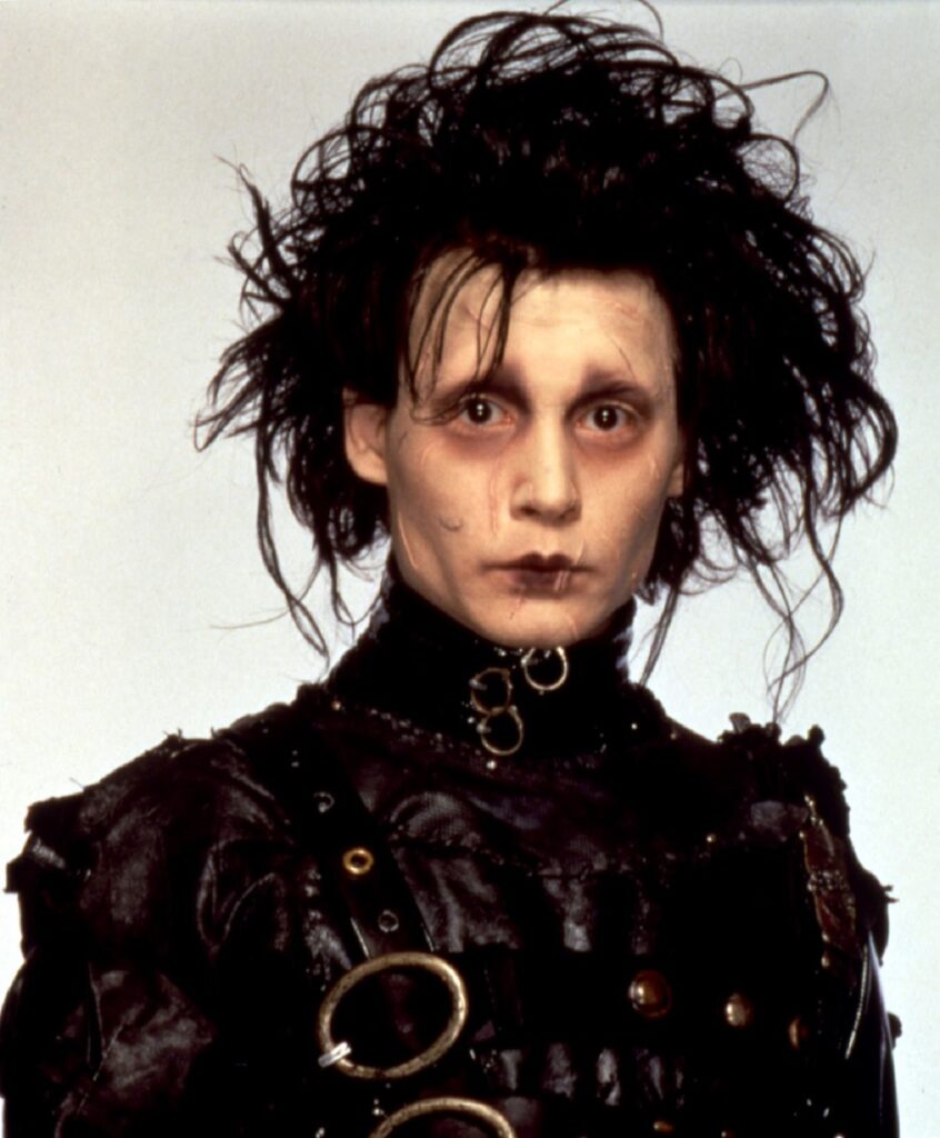 Johnny Depp în rolul personajului Edward