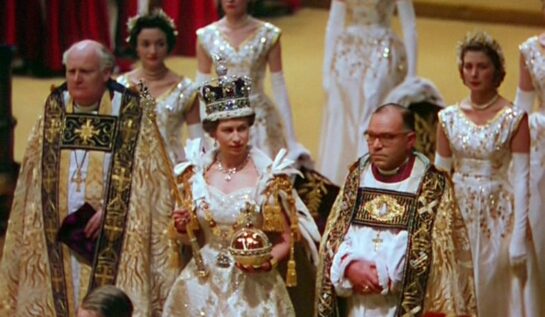 Rochia purtată de Regina Elisabeta în Ziua Încoronării. Detalii mai puțin cunoscute despre ținuta aleasă