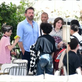 Ben Affleck, alături de copiii săi, la Paris