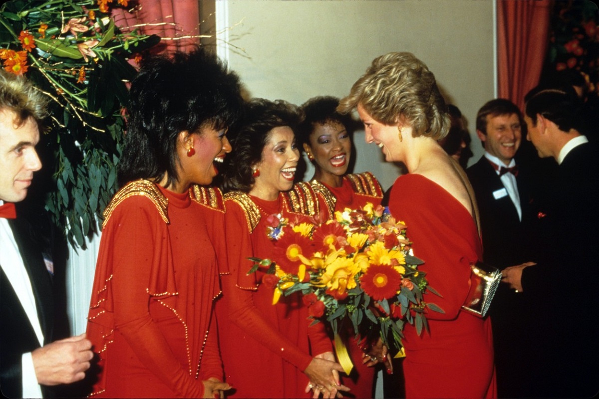 Trupa The Three Degrees la o întâlnire oficială cu Prințesa Diana