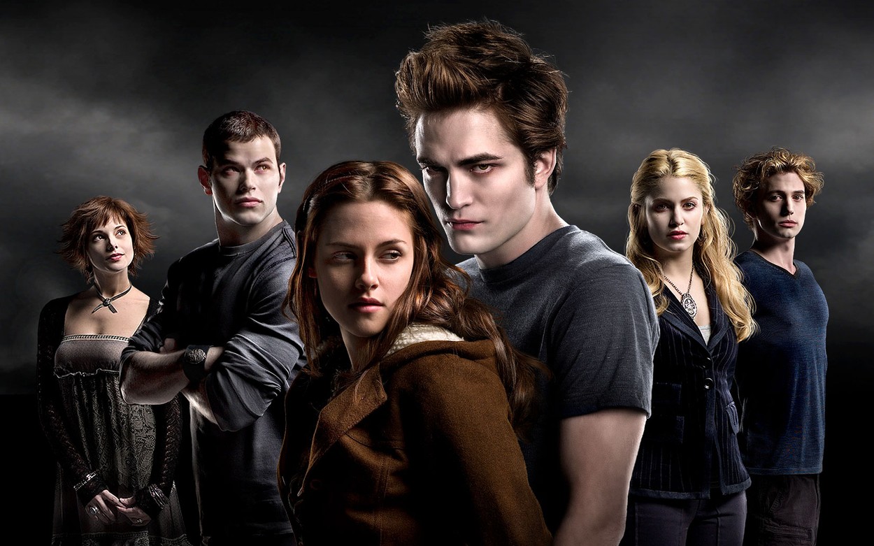 Actorii principali din filmul Twilight pe pltourile de filmare în anul 2008