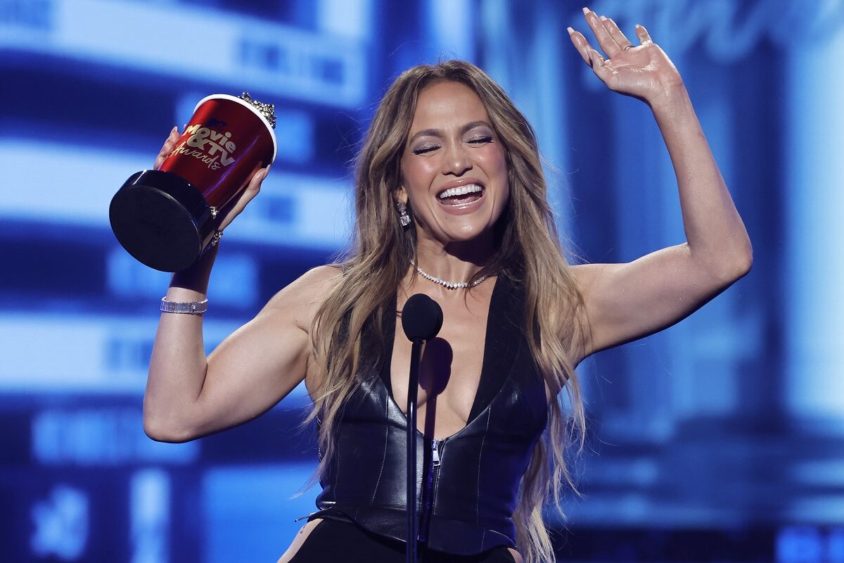 Jennifer Lopez la MTV Movie TV Awards 2022