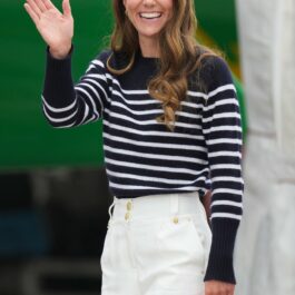 Kate Middleton a participat la un eveniment cu catamarane, într-o ținută casual
