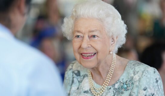 Regina Elisabeta nu va participa la ceremonia de întâmpinare de la Castelul Balmoral. Admiratorii Casei Regale sunt îngrijorați cu privire la starea sa de sănătate