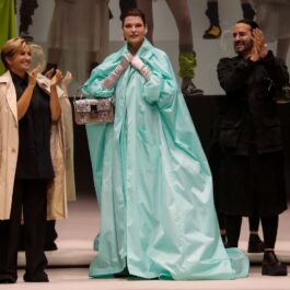 Linda Evangelista s-a pozat alături Marc Jacobs la Săptămâna Modei de la New York